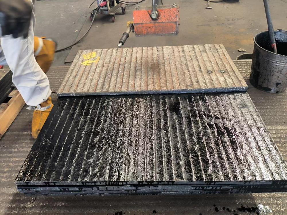 西藏CR7C3耐磨板 双金属复合耐磨板